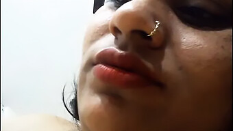 Dirty Talking Desi Aunty Shares Her Intimate Desires