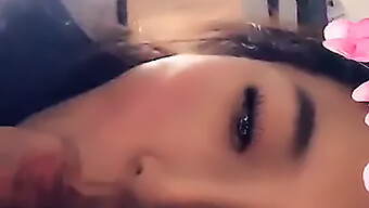 亚洲美女在snapchat上给出了令人难以置信的口交