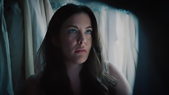 Momentos Sensuais De Liv Tyler Na Série Leftovers De 2015