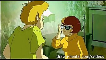 Scooby Doo'S Velma Nyter Analsex I Animert Hentai-Video