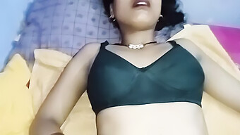 Indian Wife'S Homemade Cheating And Sex Video With Her Sister'S Husband