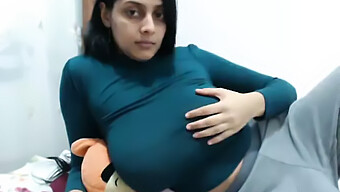 A Curvy Indian Cam Model Indulges In Self-Pleasure On Camera