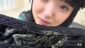 Amazing Japanese Girl Smells Her Dirty Panties In Fetis.Jp Video